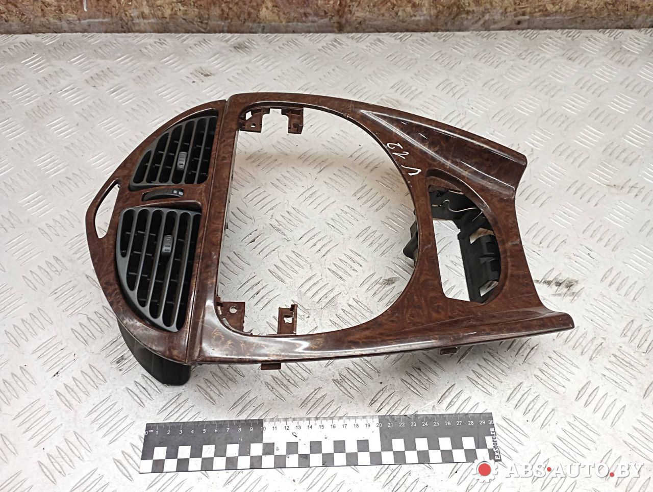 дефлектор обдува салона Citroen C5 1 поколение 2002, 2.2 л., дизель, МКПП, универсал, 9632608577, 963261727A, 9632609777 - фото №1