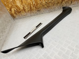 обшивка стойки передней правой Chrysler Voyager 4 поколение [рестайлинг] 2006, 2.8 л., ENR, дизель, АКПП, 0UA56TRMAB, 0UA56XDVAB