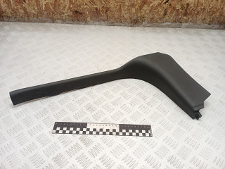 накладка на порог внутренняя Peugeot 5008 1 поколение 2013, 1.6 л., дизель, робот, правый руль, 9685602177