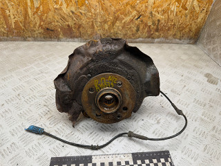 ступица передняя правая Mini Cooper 2 поколение 2010, 1.6 л., N16 B16 A, бензин, кабриолет, правый руль, 31226776162, 31216779796