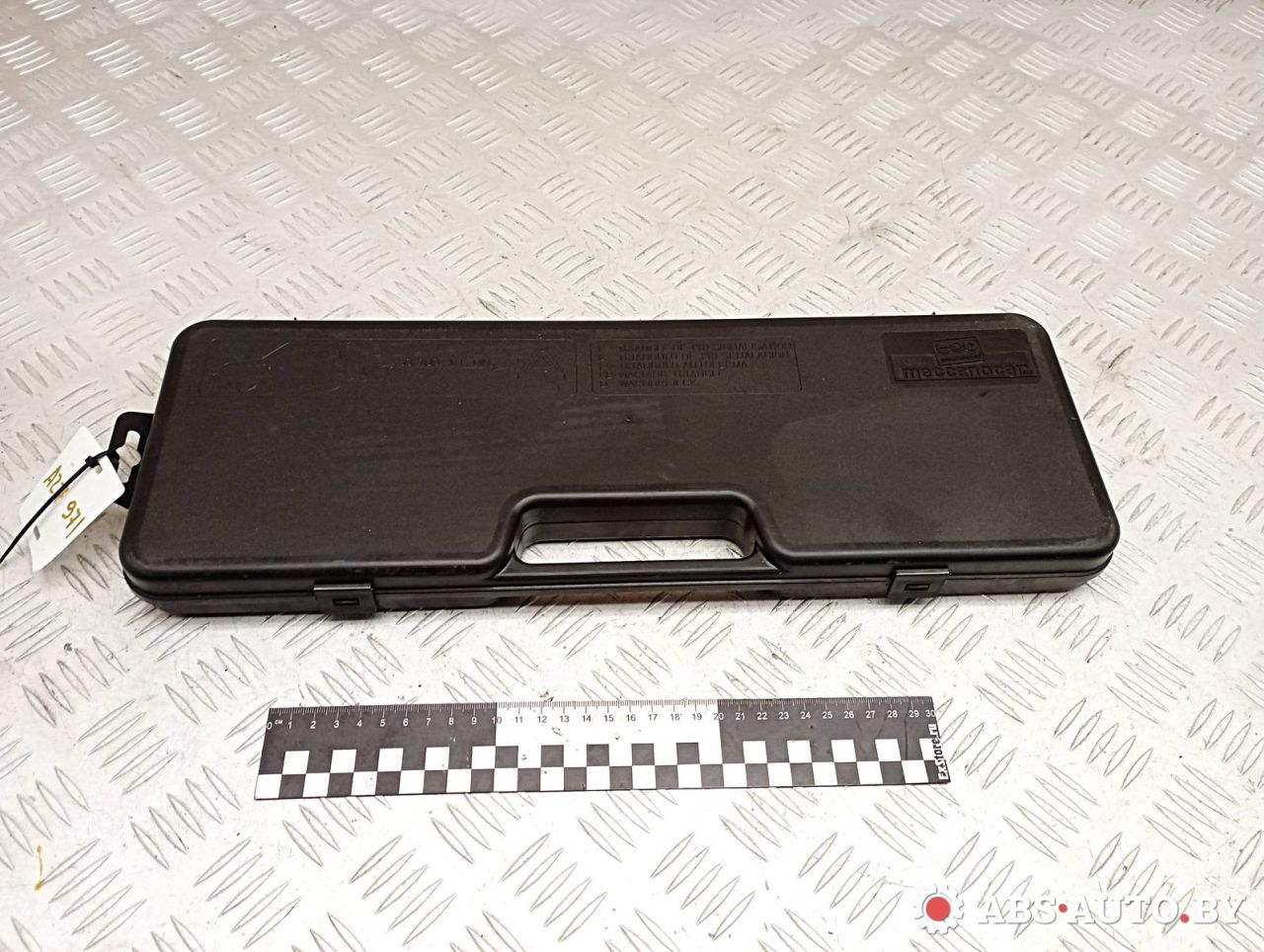 знак аварийной остановки Toyota RAV4 2 поколение (XA20) 2003, 2.0 л., 1CD-FTV, дизель, МКПП, внедорожник 5 дв. - фото №1