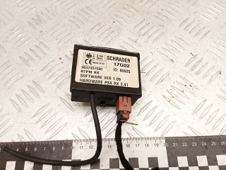 блок управления центральным замком Peugeot 607 1 поколение 2002, 2.2 л., 4HX (DW12TED4/FAP), дизель, седан, 9637407580