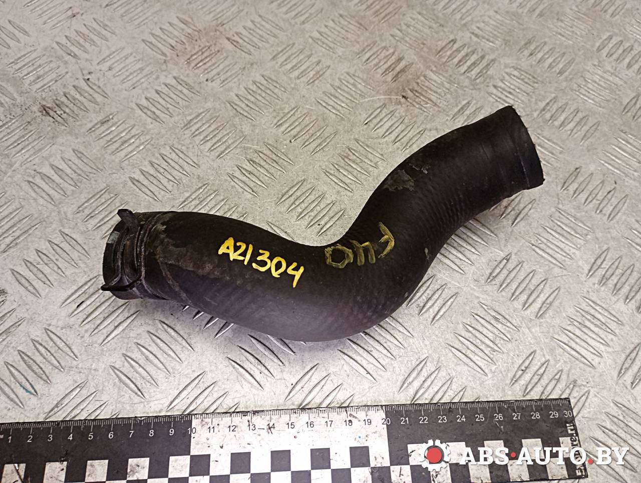 патрубок интеркулера Toyota RAV4 3 поколение (XA30) 2008, 2.2 л., D-4D, 2AD-FTV, дизель, МКПП, внедорожник 5 дв. - фото №1