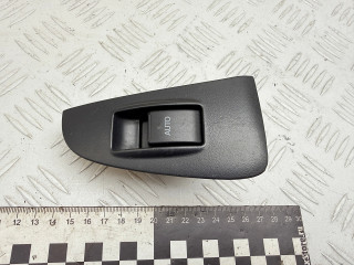 кнопка стеклоподъемника двери задней правой Toyota Avensis 2 поколение (T250) 2006, 2.0 л., 1CD-FTV, дизель, МКПП, универсал, 7427105020