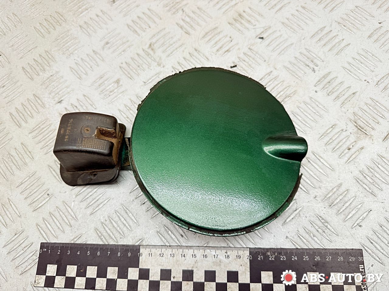 лючок топливного бака Opel Vectra B 1997, 2.0 л., Y 20 DTL, дизель, МКПП, 90464248, 90378716 - фото №1