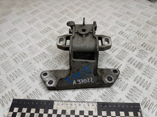 подушка крепления двигателя Citroen C5 2 поколение 2010, 2.0 л., RHR (DW10BTED4), дизель, МКПП, универсал, 181394