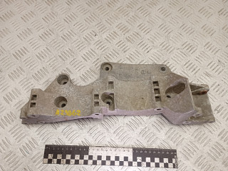 кронштейн генератора Volkswagen Golf 4 поколение 2001, 1.9 л., дизель, 045903143C, R045903143C