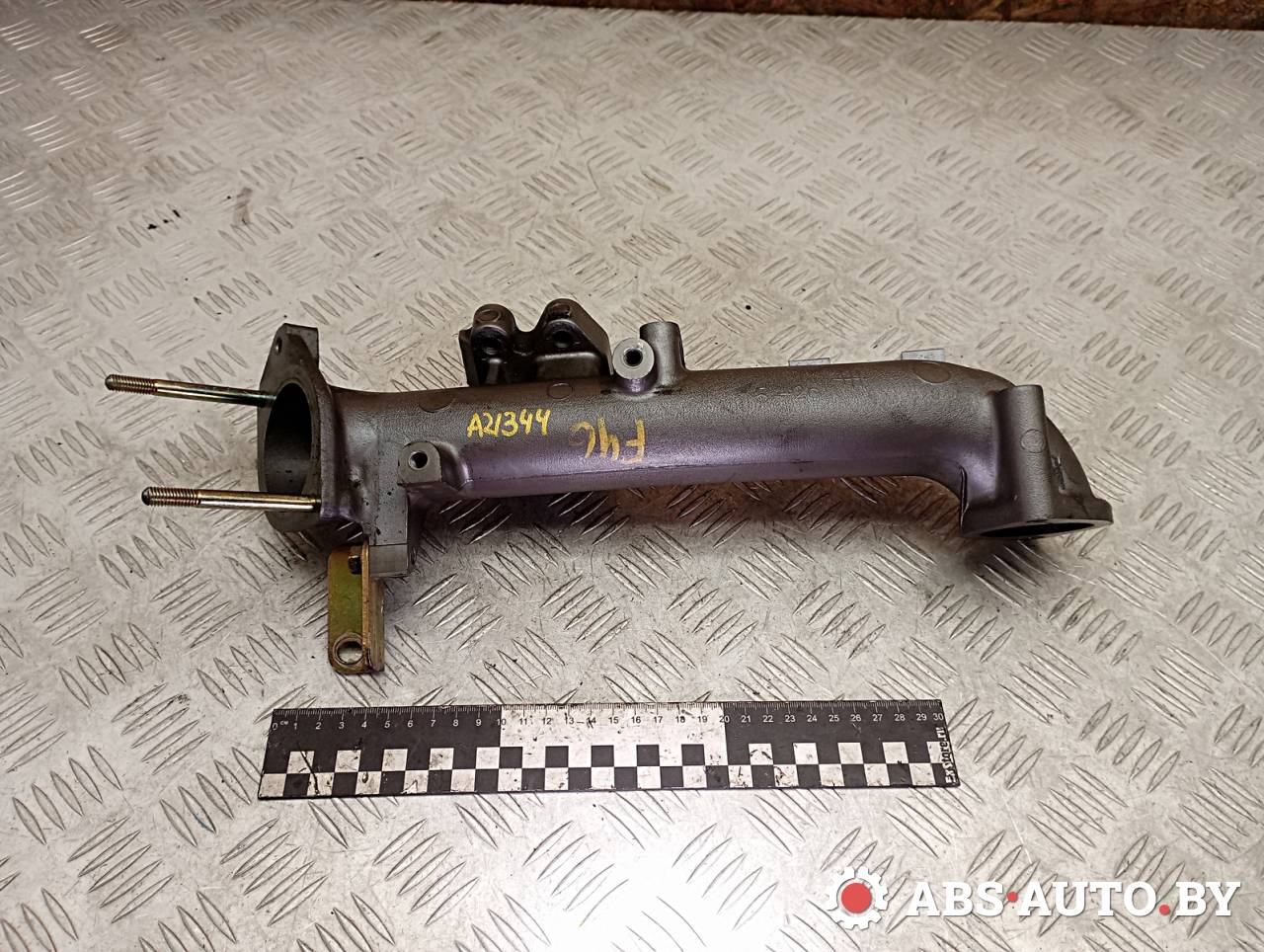 гофра инжектора Mitsubishi Pajero 3 поколение 2002, 3.2 л., дизель, МКПП, внедорожник 3 дв., ME190704 - фото №1