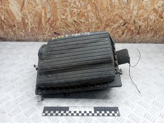 корпус воздушного фильтра Opel Vectra B [рестайлинг] 2001, 1.8 л., бензин, 90499599, 4611685900