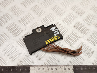 клеммник Mini Cooper 2 поколение 2010, 1.6 л., N16 B16 A, бензин, кабриолет, правый руль, 61136941424