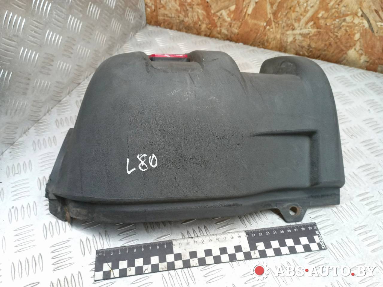 клык бампера задний правый IVECO Daily 4 поколение 2009, 2.3 л., дизель, МКПП, фургон, 500326836, 504099511 - фото №1