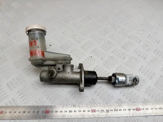 цилиндр сцепления главный Mitsubishi Pajero 3 поколение 2002, 3.2 л., дизель, МКПП, внедорожник 3 дв., полный привод, MR374858