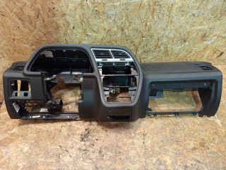 панель передняя салона (торпедо) Peugeot 306 1 поколение [рестайлинг] 2000, 1.9 л., WJY (DW8B), дизель, МКПП, универсал, передний привод, 96125184180