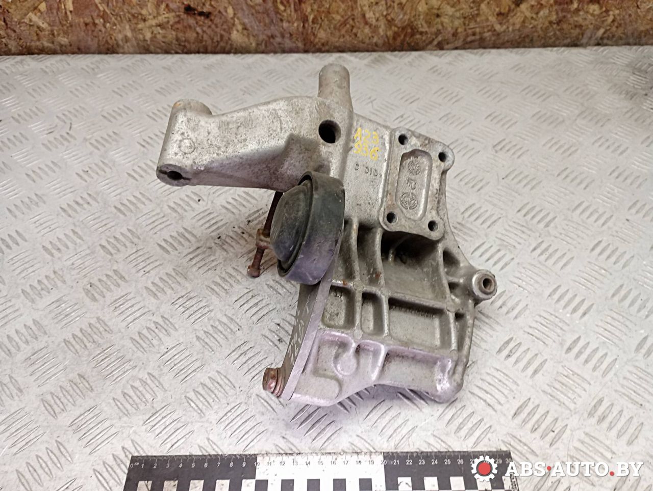 кронштейн двигателя Fiat Marea 1 поколение 1996, 1.6 л., бензин, 7770454 - фото №1