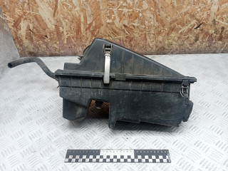 корпус воздушного фильтра Ford Mondeo 1 поколение 1996, 1.8 л., бензин, 97BB9600AE