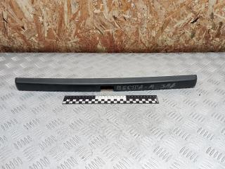 накладка подсветки номера Opel Vectra A 1989, седан, 2512689