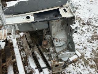 четверть передняя левая Renault Trafic 3 поколение 2016, 1.6 л., R9M 408, дизель, МКПП, микроавтобус