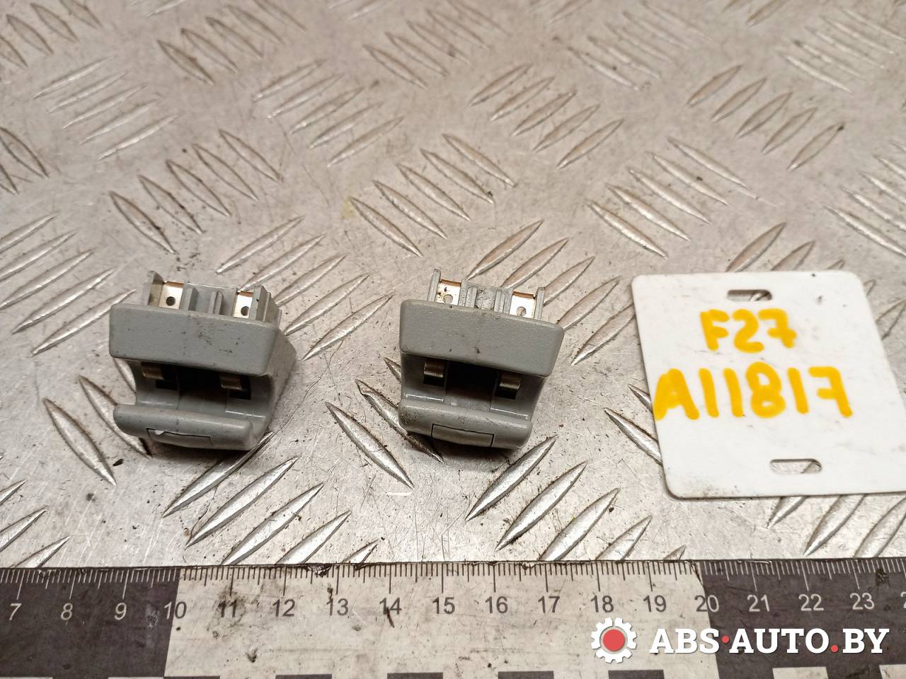 Крепление (крючок) солнцезащитного козырька Mercedes-Benz Vito W639 2006, 2.2 л., дизель, МКПП - фото №1