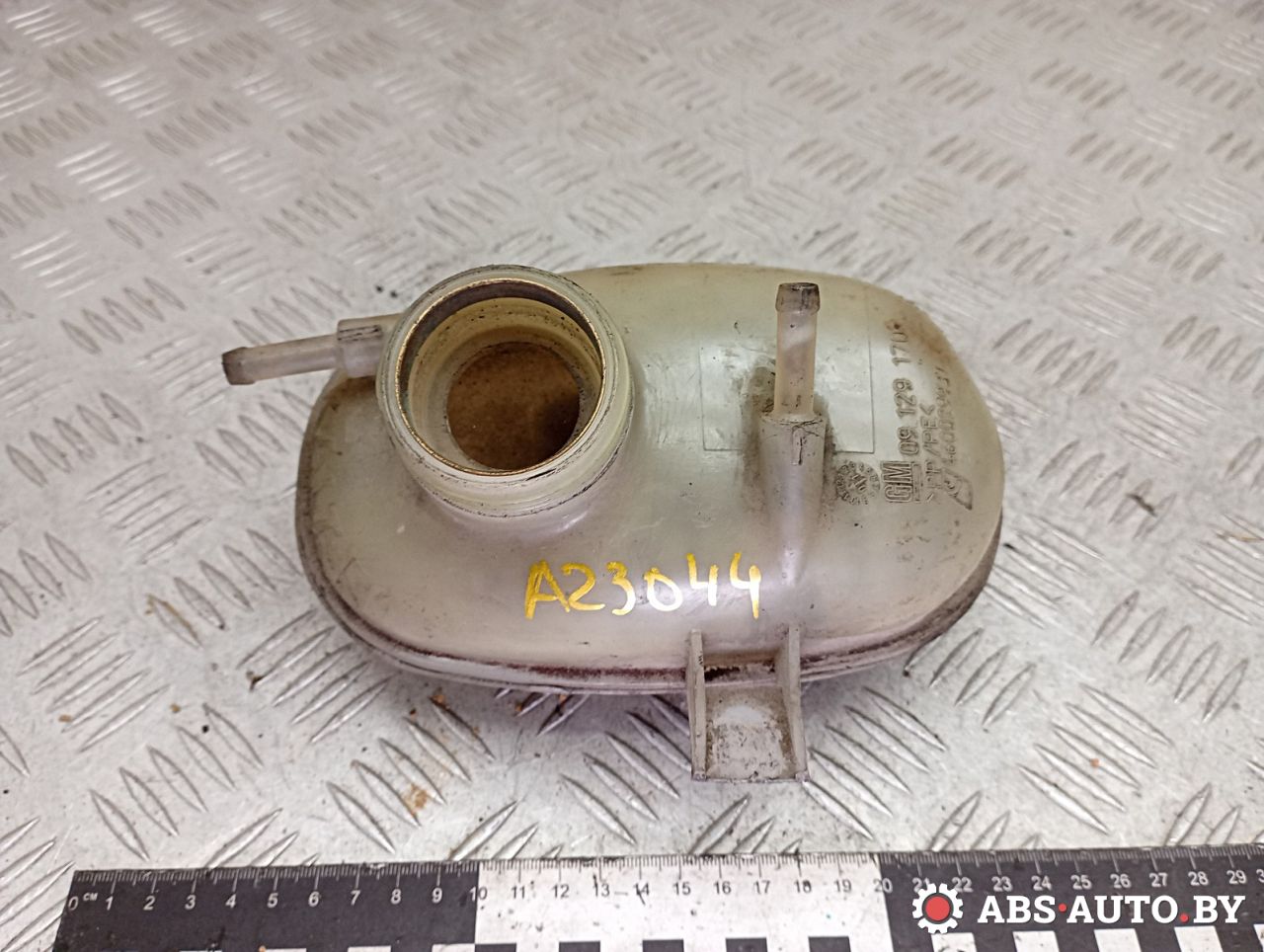 бачок расширительный Opel Corsa C 2003, 1.0 л., бензин, 09129170 - фото №1