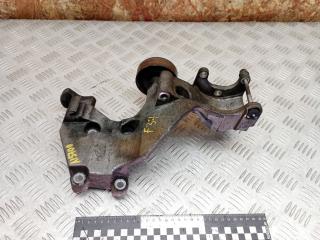 кронштейн компрессора кондиционера Kia Sorento 2 поколение 2010, 2.2 л., дизель, МКПП, полный привод, правый руль, 252852F000