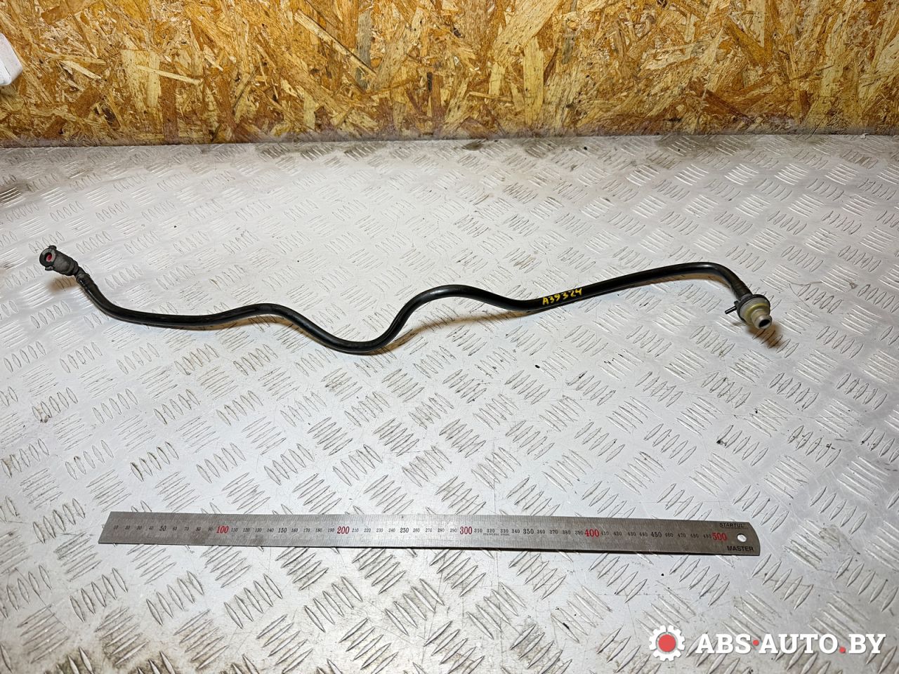 трубка вакуумного насоса Mercedes-Benz A W168 1 поколение (1997-2001) 2000, 1.7 л., OM 668.940, дизель, АКПП, хетчбэк 5 дв., передний привод, A1684301629 - фото №1