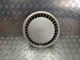 колпак колесный Audi 100 С2 [рестайлинг] 1981, 811601147B