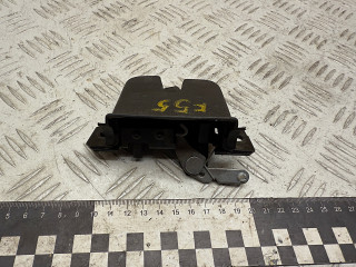 замок багажника Volkswagen Touareg 1 поколение 2006, 2.5 л., BAC, дизель, МКПП, внедорожник 5 дв., 7L6827505D