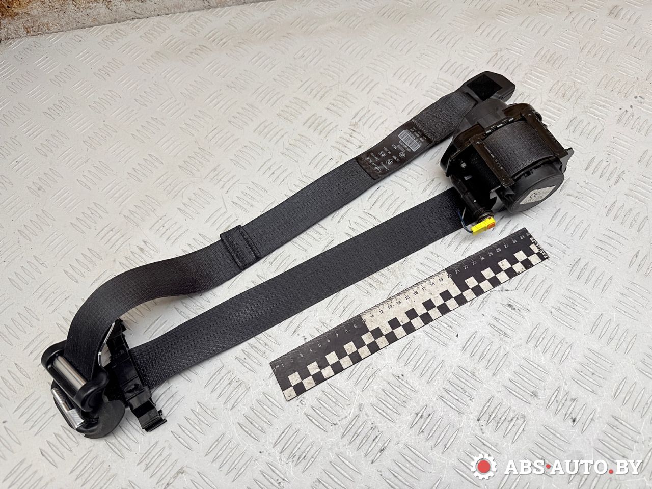 ремень безопасности Jeep Cherokee 5 поколение 2016, 2.0 л., EBT, дизель, АКПП, внедорожник 5 дв., 625193100B, P1UU51DX9AB, 619429200B - фото №1