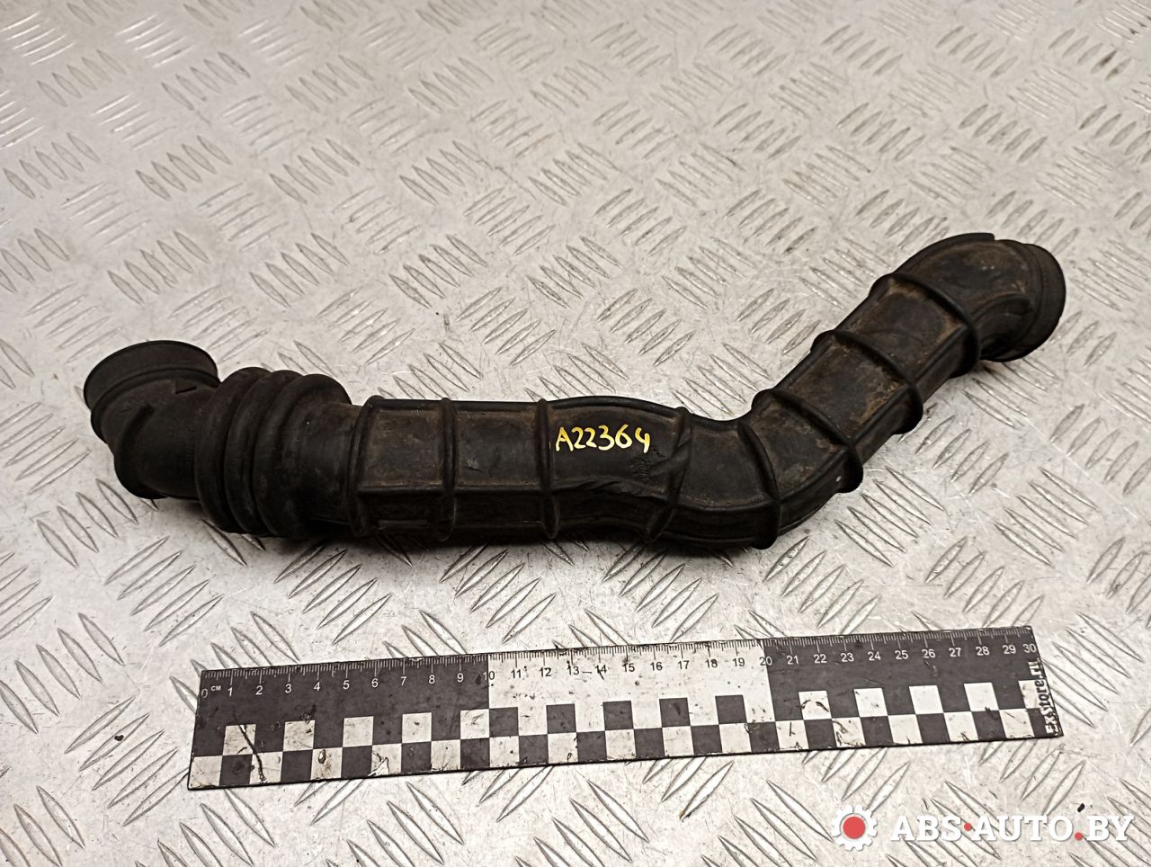 патрубок воздушного фильтра Ford Courier 1 поколение 2000, 1.8 л., дизель, 96FF9C623DD - фото №1