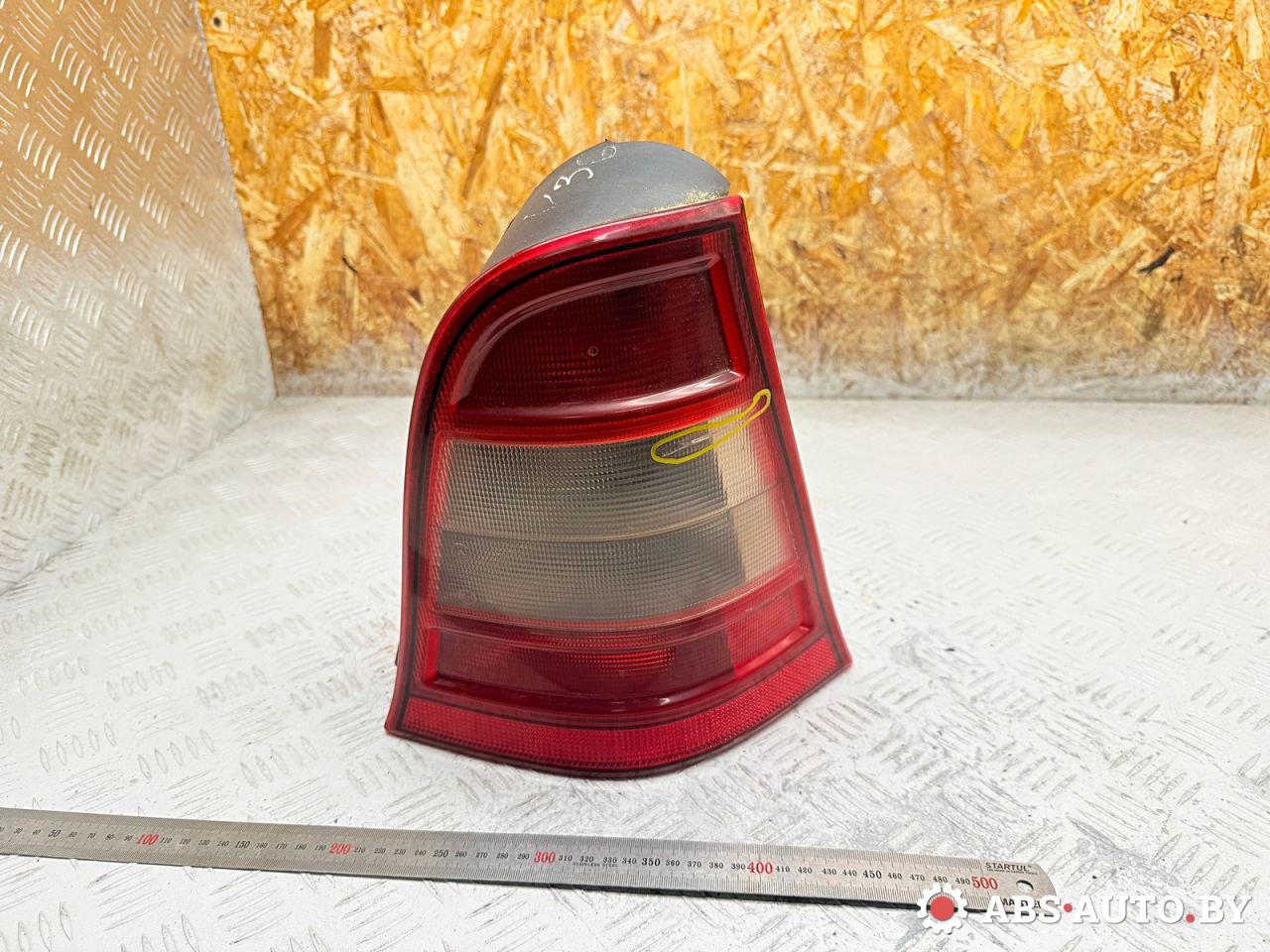 фонарь задний правый Mercedes-Benz A W168 1 поколение (1997-2001) 2000, 1.7 л., OM 668.940, дизель, АКПП, хетчбэк 5 дв., передний привод, 1688200664 - фото №1