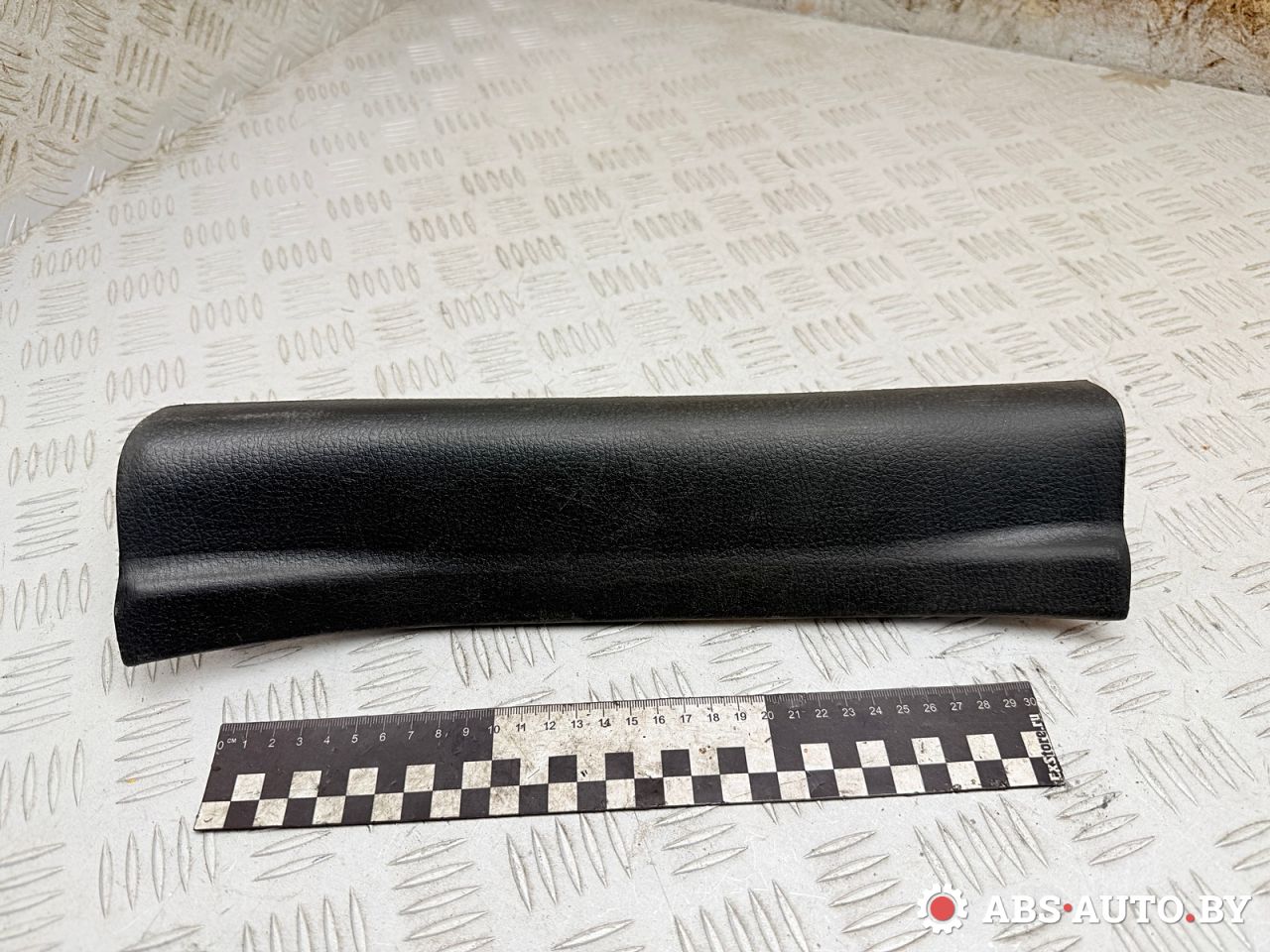 накладка на порог внутренняя Kia Sorento 2 поколение 2011, 2.2 л., дизель, АКПП, 858782P000 - фото №1