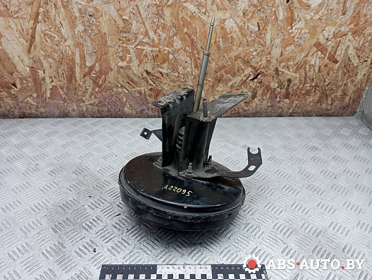 вакуумный усилитель тормозов Ford Mondeo 2 поколение 1997, 1.8 л., бензин, 97BB2B195GB - фото №1