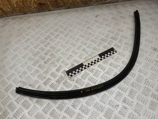 уплотнитель подкапотного пространства Citroen C5 2 поколение 2013, 2.0 л., RHH (DW10CTED4), дизель, МКПП, универсал