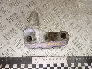 кронштейн двигателя Volkswagen Polo 4 поколение 2003, 1.2 л., бензин, HM345M10