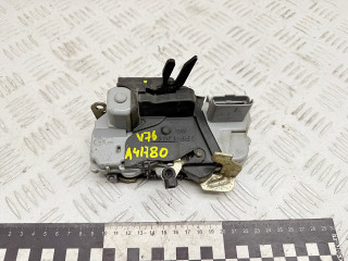 замок двери передней левой Citroen Xsara 1 поколение [рестайлинг] 2001, 2.0 л., RHY (DW10TD), дизель, МКПП, хетчбэк 5 дв.