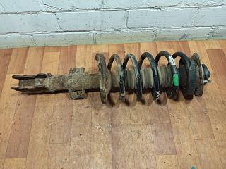 стойка передняя правая Volvo XC90 1 поколение 2005, 2.4 л., D 5244 T, дизель, АКПП, внедорожник 5 дв., полный подключаемый привод, правый руль, 31200416, 1539316, 8001626, 30647969, 30776718, 31277877, 31304066, 30645515, 30683104, 31200284, 31200414, 31200630, 824904000692