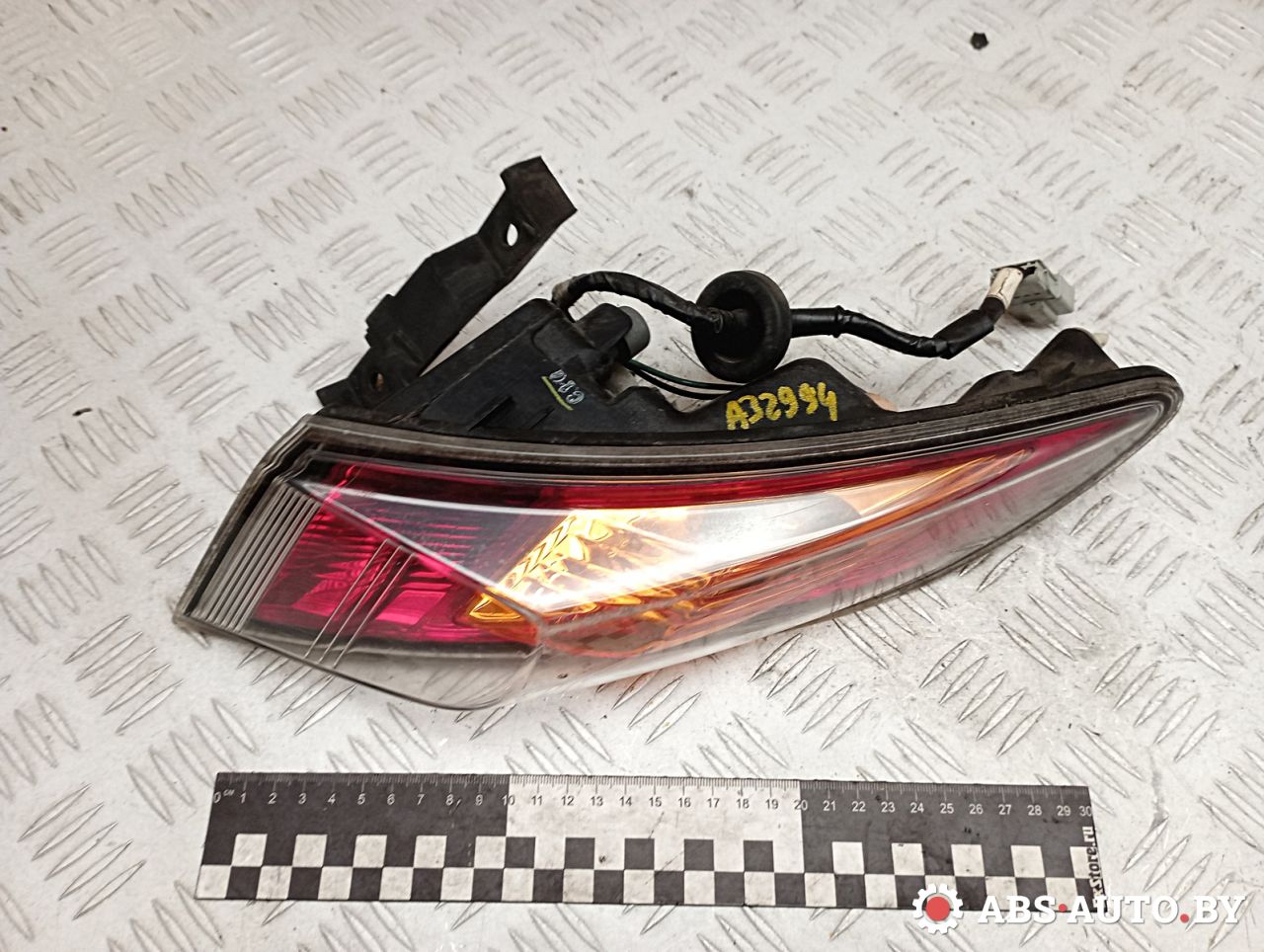 фонарь задний правый Honda Civic 8 поколение 2008, 2.2 л., N22A2, дизель, МКПП, хетчбэк 5 дв., правый руль, 22016721 - фото №1