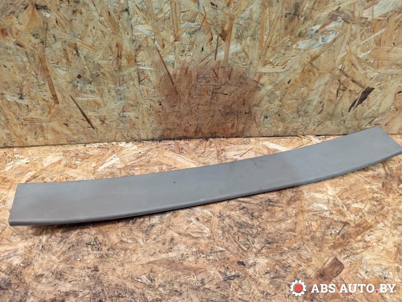 обшивка багажника Alfa Romeo 146 1 поколение 1997, 1.9 л., дизель, МКПП, 1507870650 - фото №1