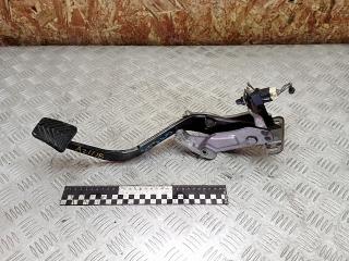 педаль тормоза Mitsubishi Pajero 3 поколение 2002, 3.2 л., дизель, МКПП, внедорожник 3 дв.