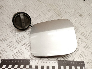 лючок топливного бака Toyota RAV4 2 поколение (XA20) 2003, 2.0 л., 1CD-FTV, дизель, МКПП, внедорожник 5 дв., 7735042060, 7730060010