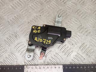 активатор замка багажника Kia Rio 2 поколение 2007