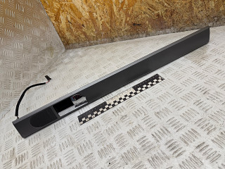 ручка внутренняя задняя правая Volkswagen Touareg 1 поколение 2006, 2.5 л., BAC, дизель, МКПП, внедорожник 5 дв., 7L6035415, 7L6837114, 7L6853082