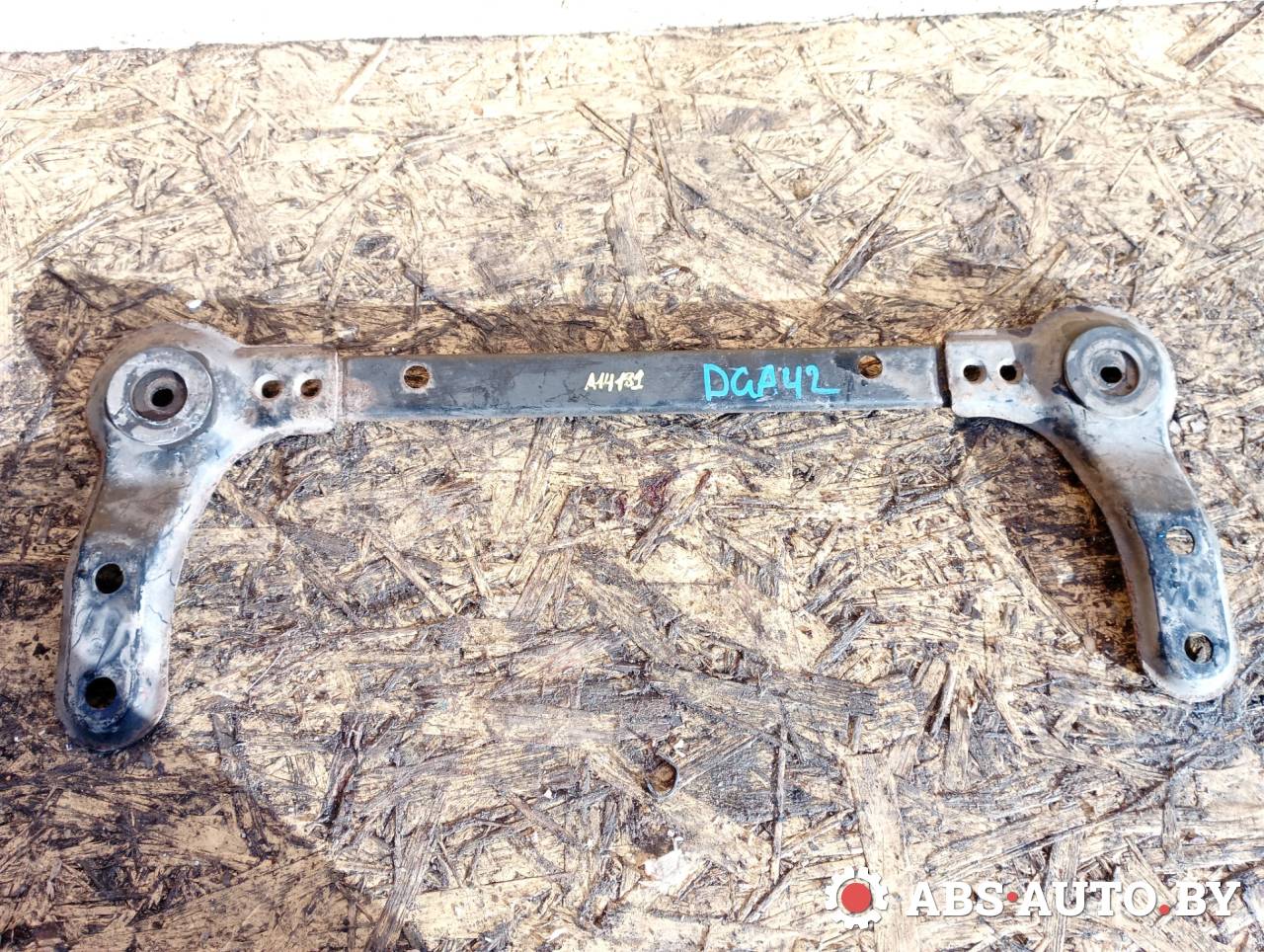 балка под радиатор Nissan X-Trail T32 2014, 1.6 л., R9M, дизель, МКПП, полный подключаемый привод, правый руль, 544C4JD00A - фото №1