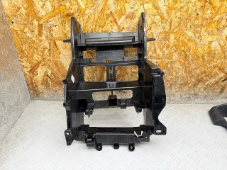 рамка под магнитолу Chrysler Voyager 4 поколение [рестайлинг] 2006, 2.8 л., ENR, дизель, АКПП, 05009022AA