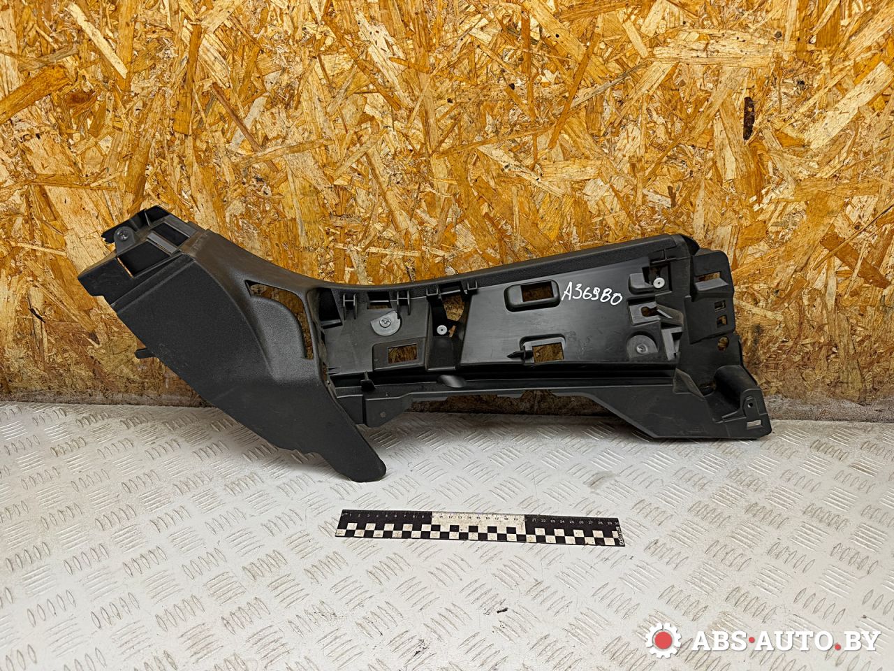 накладка на порог внутренняя Citroen C5 2 поколение 2010, 2.0 л., RHR (DW10BTED4), дизель, МКПП, универсал, 9655495677 - фото №1