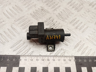 электромагнитный клапан Renault Trafic 2 поколение [рестайлинг] 2008, 2.0 л., дизель, 7700100788, 7700113709, 8200762597, 04406482, 95514554, 095514554, 4433986, 09110714, 93198237, 093198237, 9110714, 04402714, 04433986, 4402714, 4406482