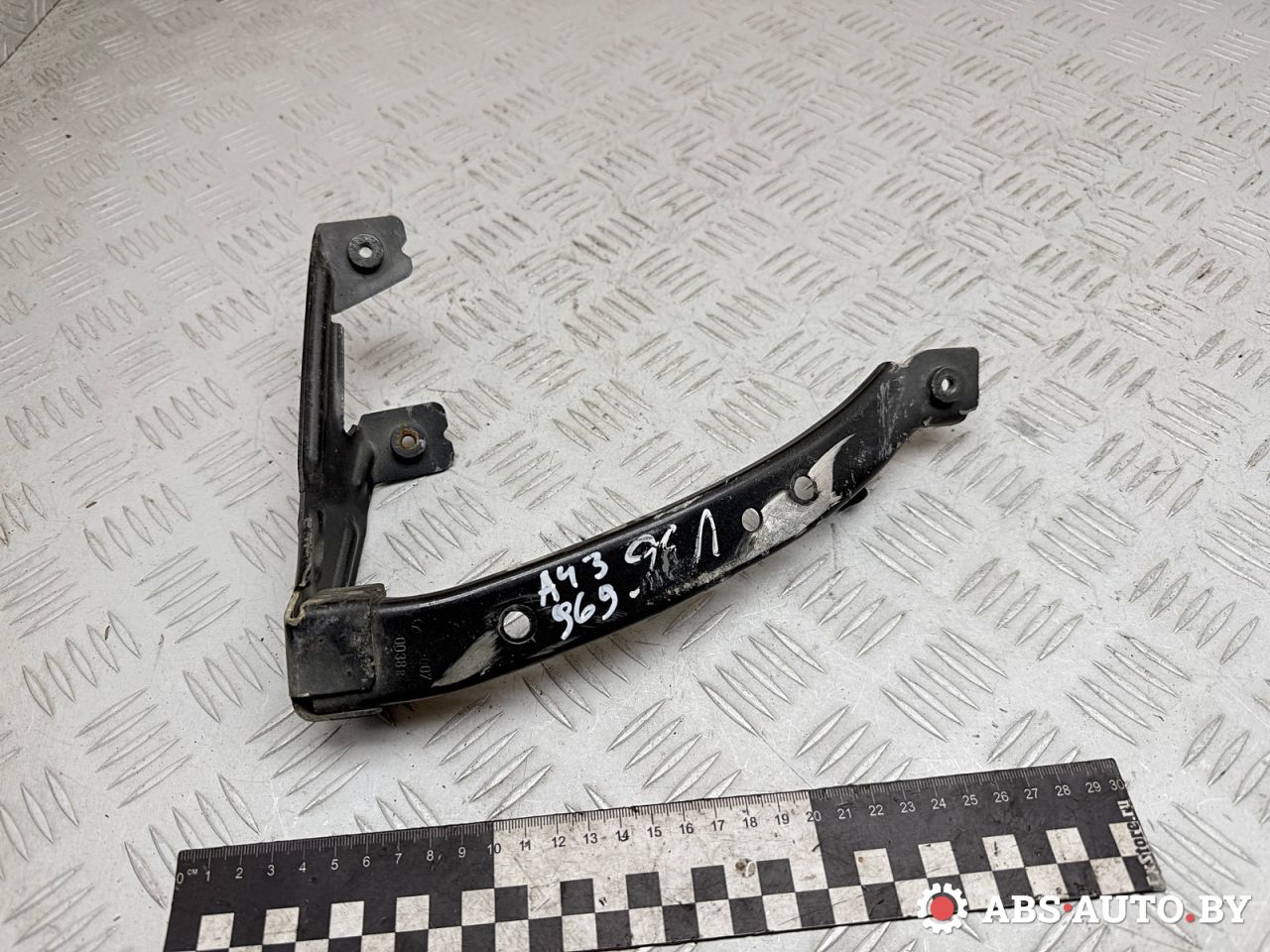 крепление фары правой Mercedes-Benz A W168 1 поколение (1997-2001) 2000, 1.7 л., OM 668.940, дизель, АКПП, хетчбэк 5 дв., передний привод, 0070038R, 0070036R - фото №1