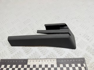 Пластик салазок сидений Volkswagen Touareg 1 поколение 2006, 3.0 л., BKS, дизель, АКПП, внедорожник 5 дв., полный привод, 7L0881480C