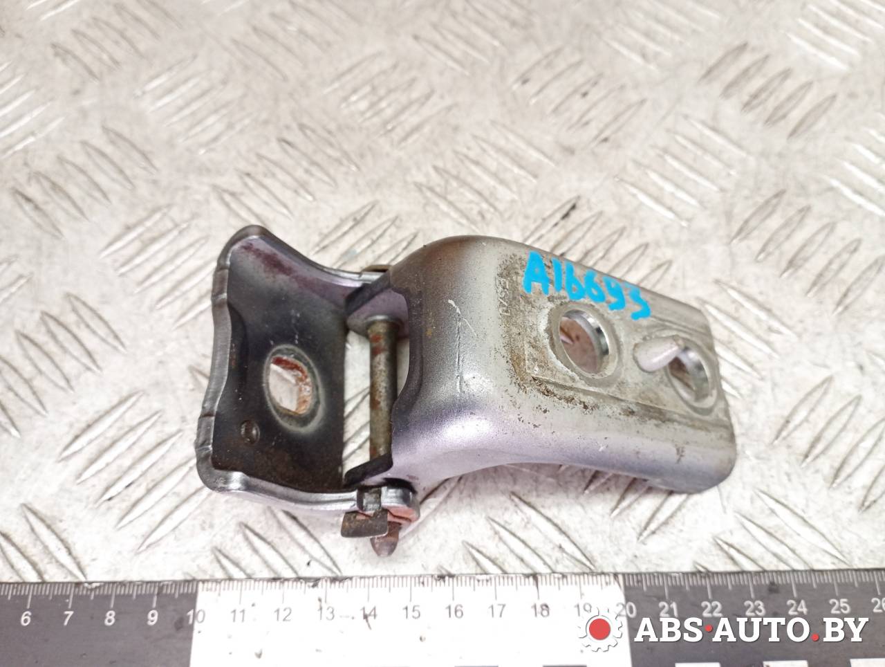 петля двери Peugeot 3008 1 поколение 2011, 1.6 л., дизель, робот, передний привод, правый руль, 9035AZ - фото №1