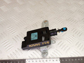 активатор замка багажника Hyundai Santa Fe 2 поколение [рестайлинг] 2011, 2.2 л., дизель, МКПП, правый руль, 957502B000